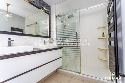Appartement - 138 m² - 5 pièces