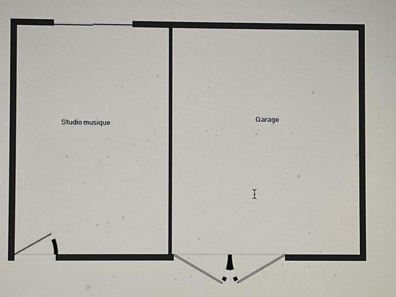 Maison - 455 m² - 12 pièces