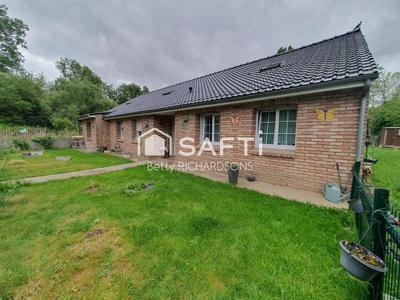 Maison - 200 m² - 11 pièces