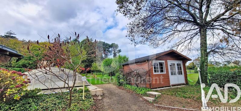 Maison - 182 m² - 7 pièces