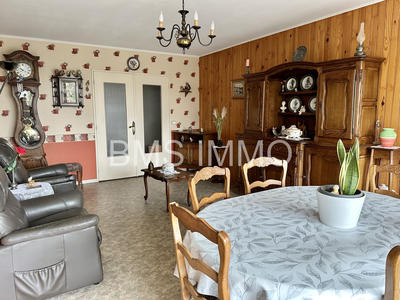 Appartement - 75 m² - 3 pièces