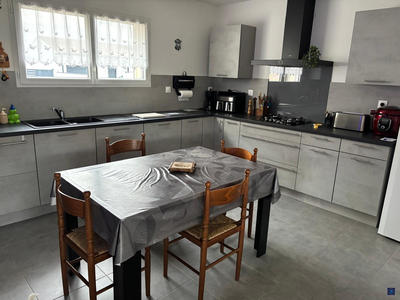 Maison - 108 m² - 4 pièces