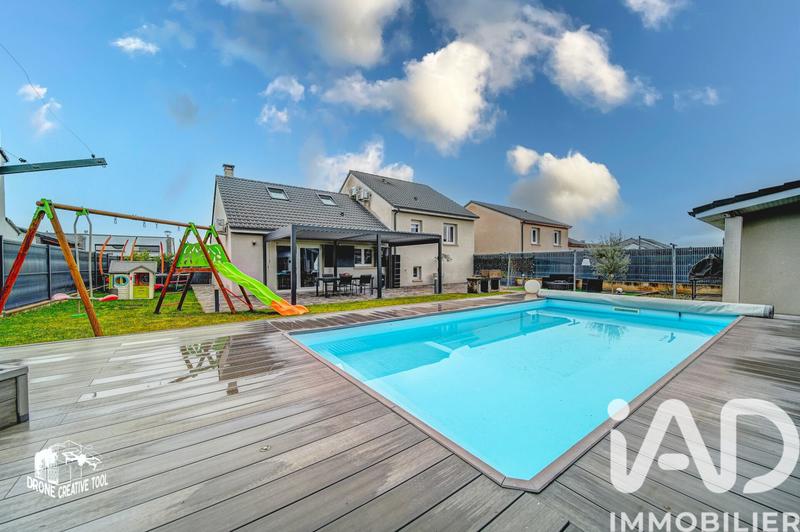 Maison - 133 m² - 7 pièces