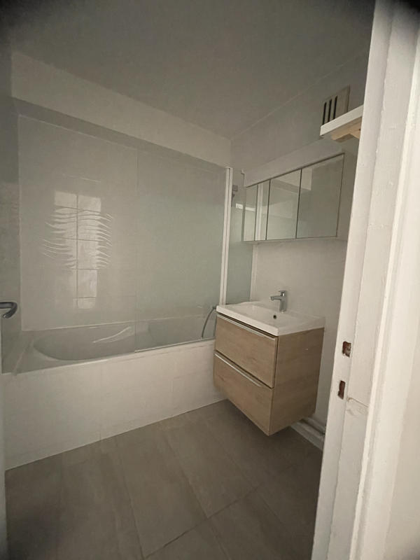 Appartement - 86 m² - 4 pièces