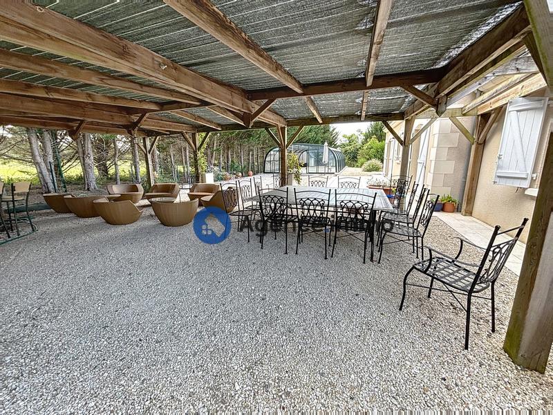 Maison - 192 m² - 6 pièces