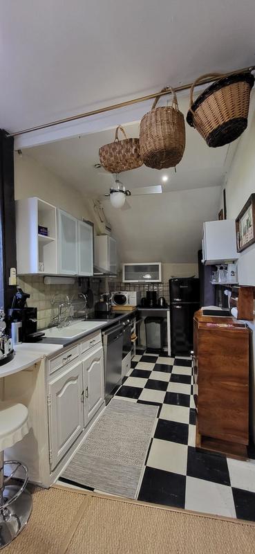 Maison - 200 m² - 8 pièces