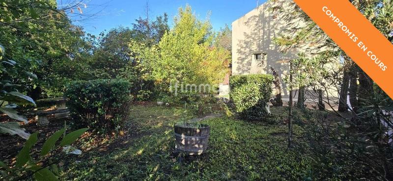 Maison - 98 m² - 4 pièces