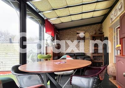 Maison - 104 m² - 6 pièces