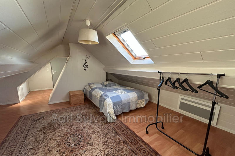 Maison - 133 m² - 6 pièces