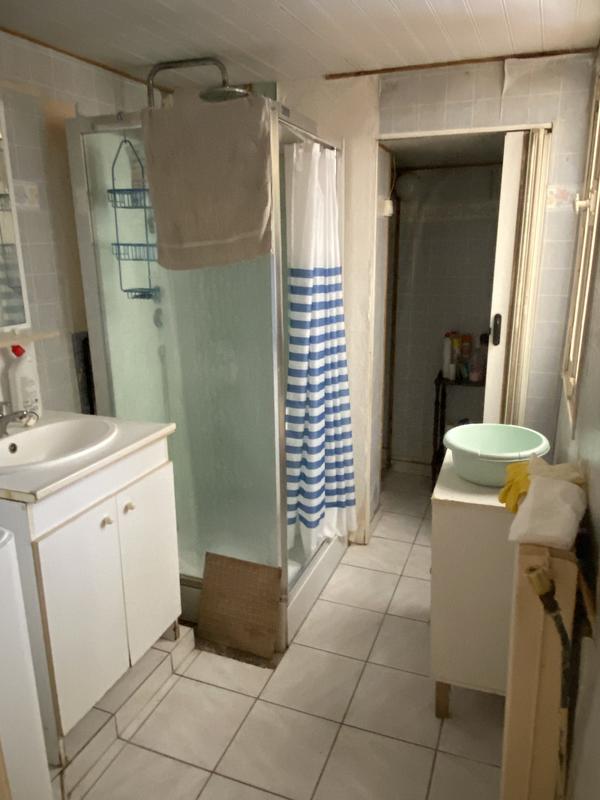 Maison - 80 m² - 5 pièces