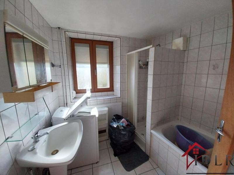 Maison - 97 m² - 6 pièces