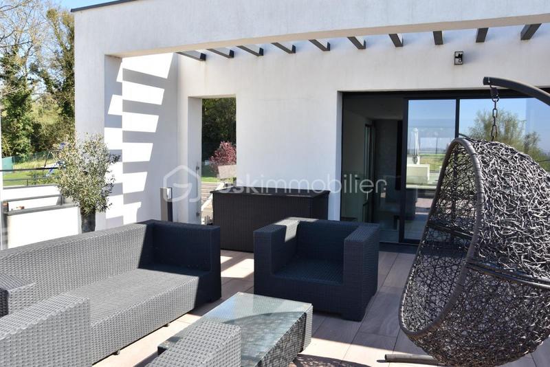 Maison d'architecte - 264 m² - 7 pièces