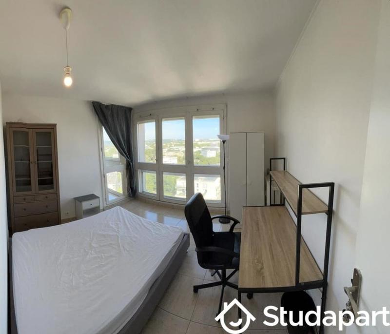 Chambre - 10 m² - 1 pièce