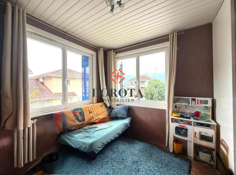 Maison - 171 m² - 7 pièces