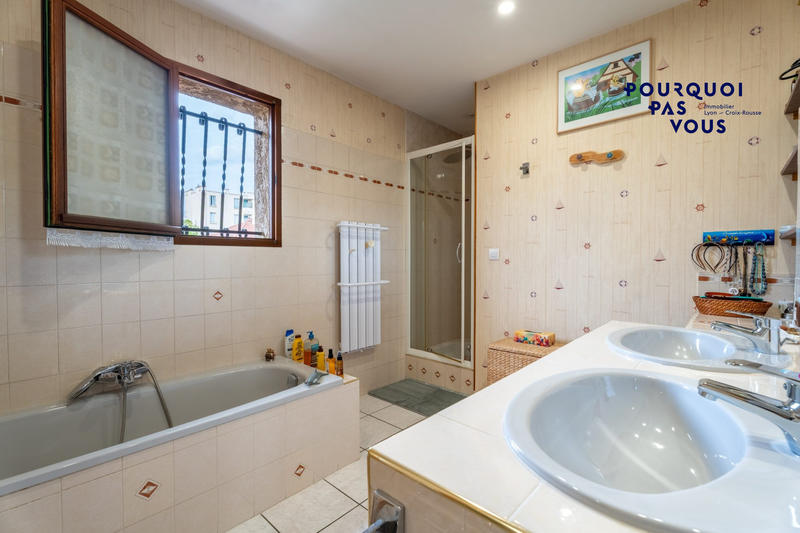 Maison - 175 m² - 6 pièces