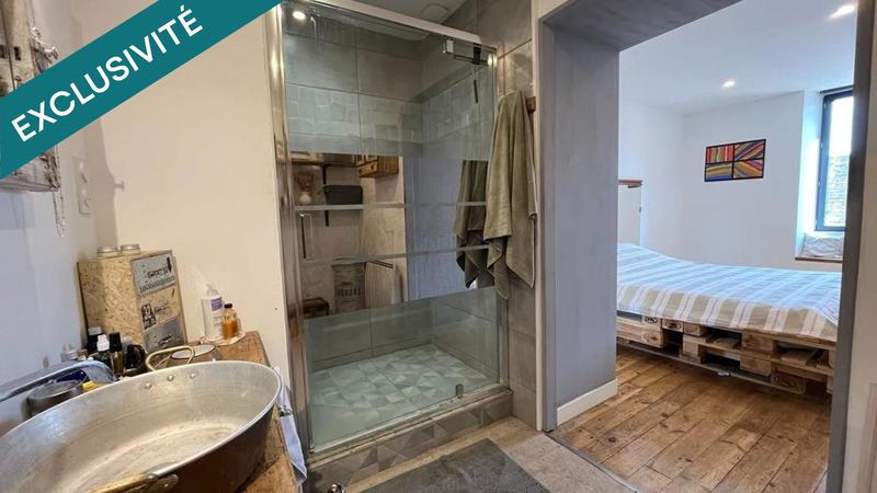 Maison - 181 m² - 6 pièces