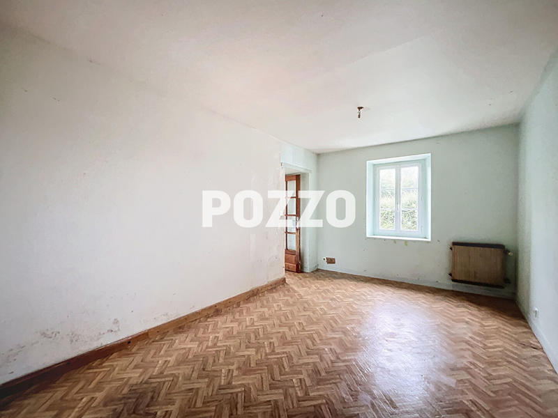 Maison - 95 m² - 5 pièces