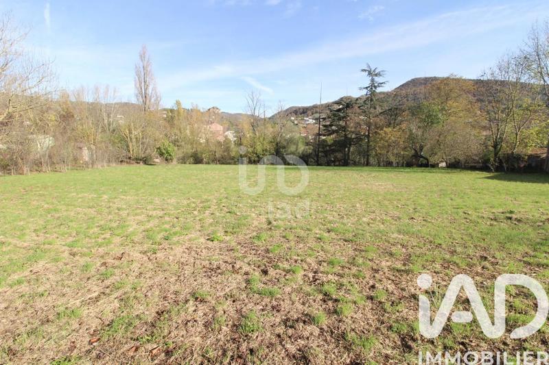 Terrain - 1 050 m²