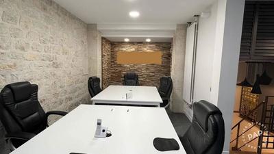 Bureau - 50 m² - 6 pièces