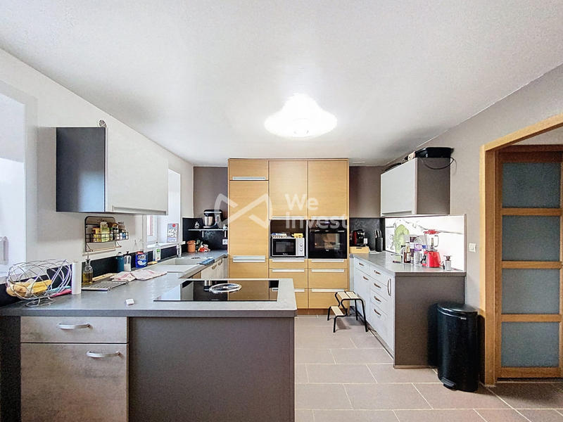 Maison - 96 m² - 5 pièces