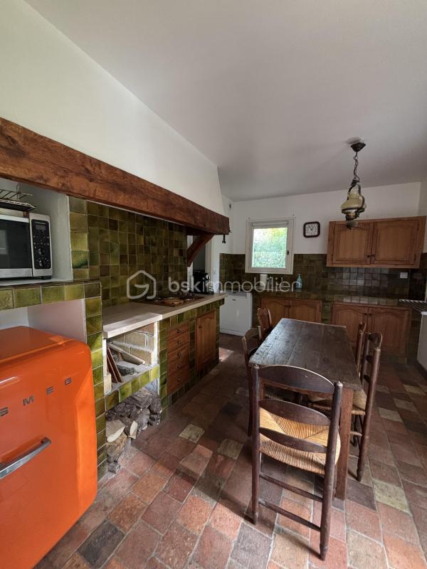 Maison traditionnelle - 128 m² - 7 pièces