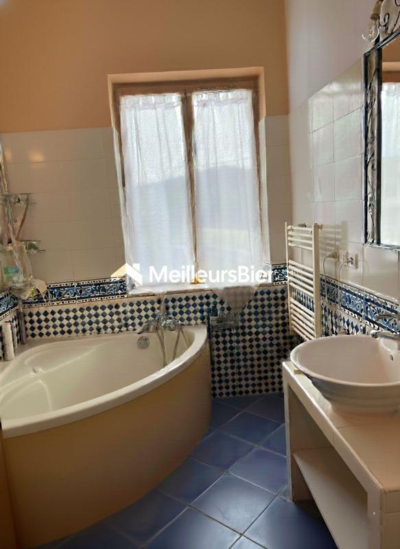 Maison - 118 m² - 4 pièces