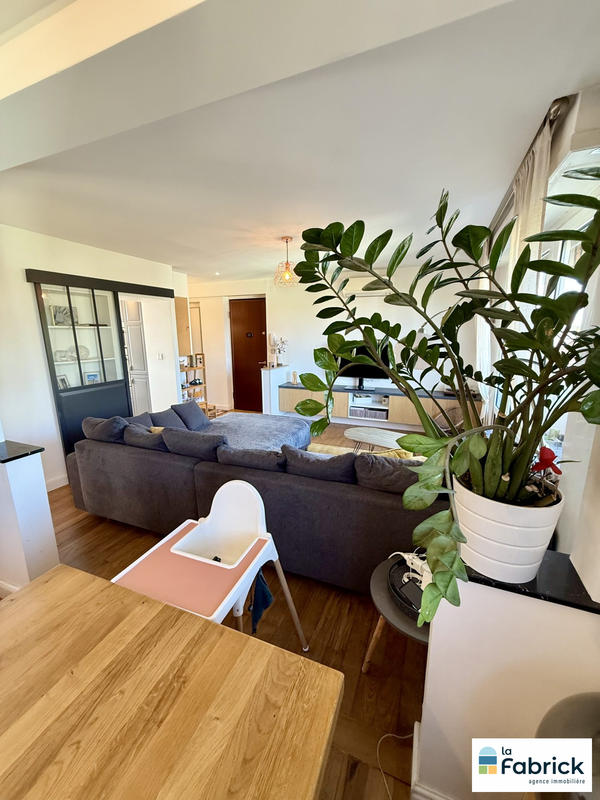 Appartement - 86 m² - 4 pièces