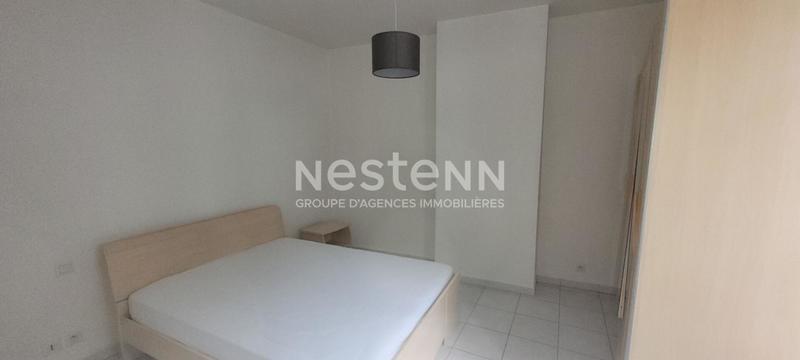 Local commercial - 300 m² - 10 pièces