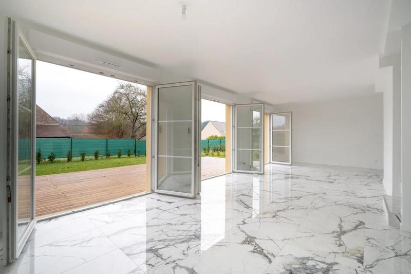 Maison - 141 m² - 6 pièces