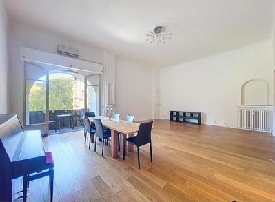 Appartement - 171 m² - 4 pièces