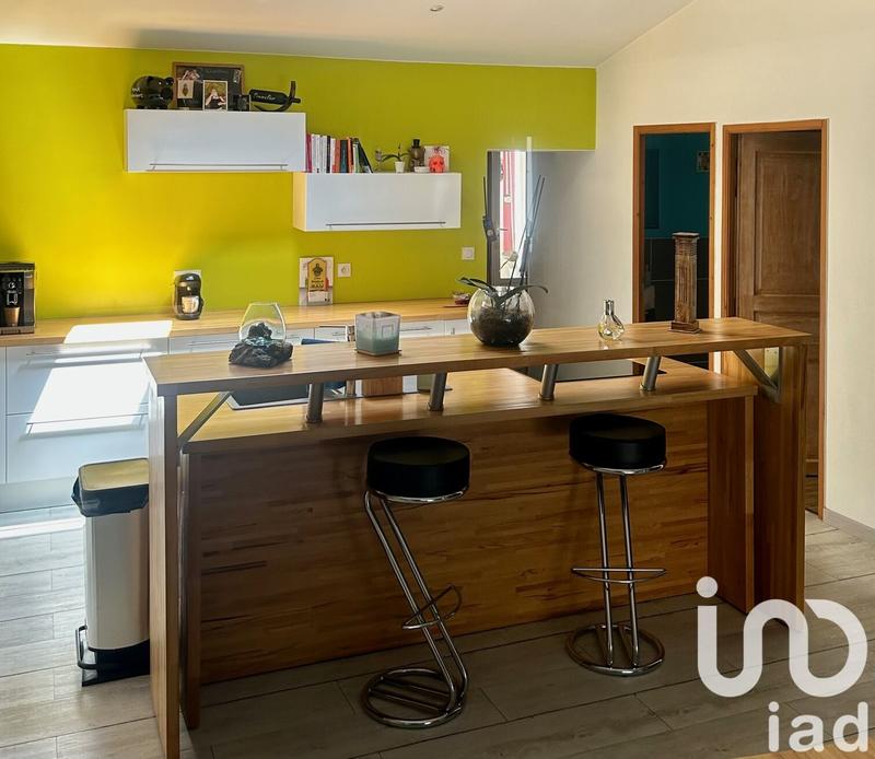 Maison - 177 m² - 6 pièces