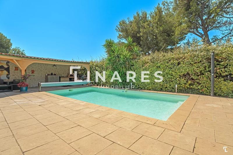 Maison - 170 m² - 5 pièces