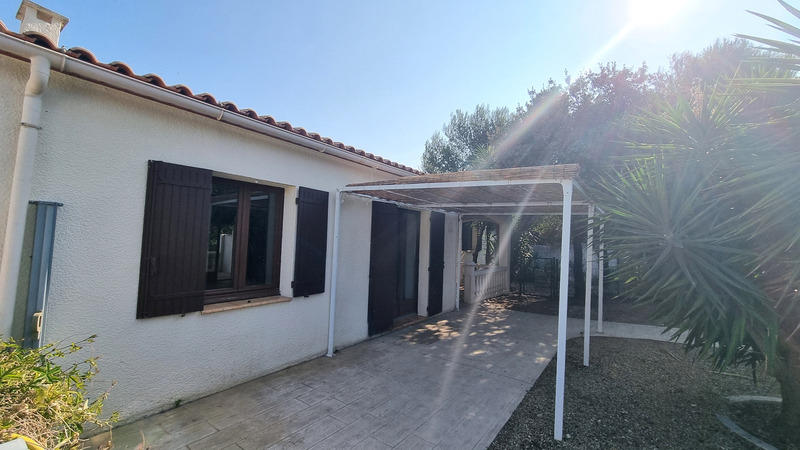 Maison - 121 m² - 6 pièces