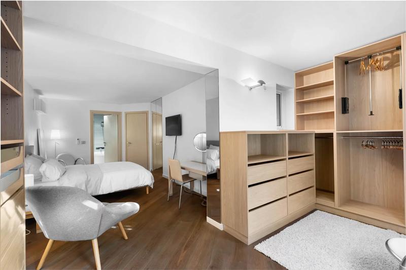 Appartement - 156 m² - 5 pièces