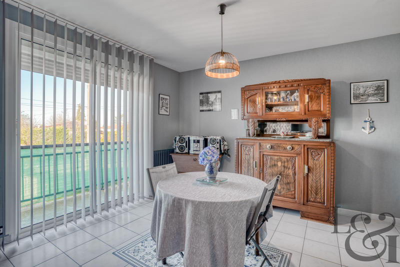 Maison - 171 m² - 7 pièces