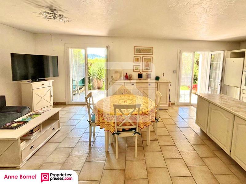 Villa - 148 m² - 6 pièces