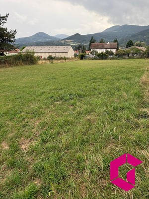 Terrain - 3 085 m²