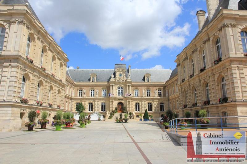 Appartement - 90 m² - 6 pièces