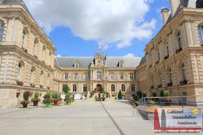 Appartement - 90 m² - 6 pièces