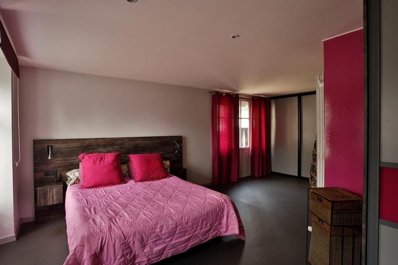 Propriété - 154 m² - 6 pièces