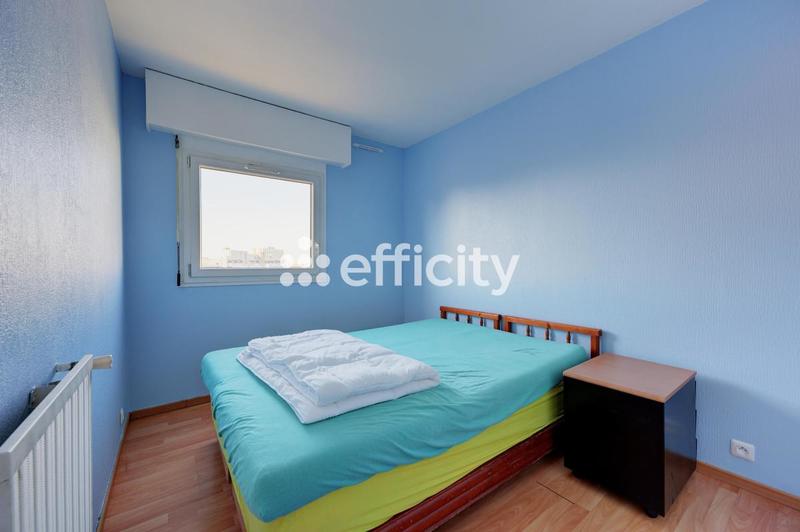 Appartement ancien - 68 m² - 3 pièces