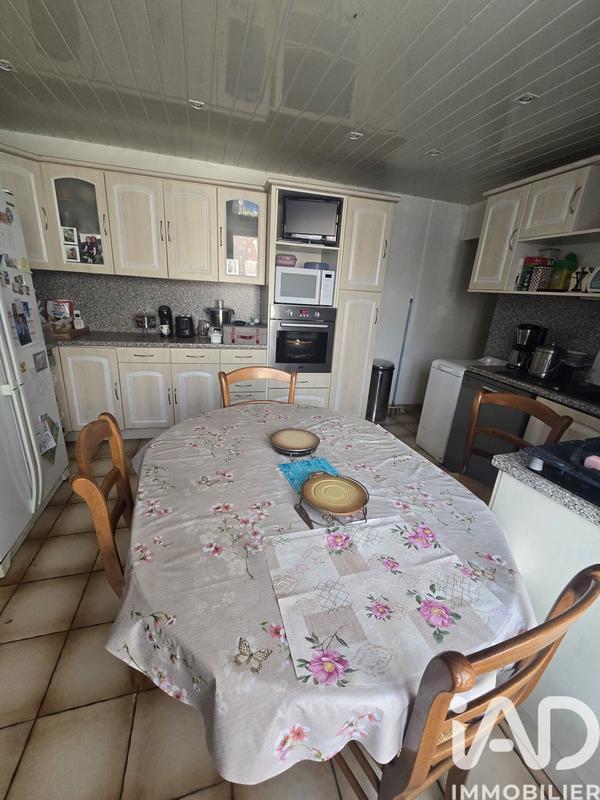 Maison - 105 m² - 5 pièces