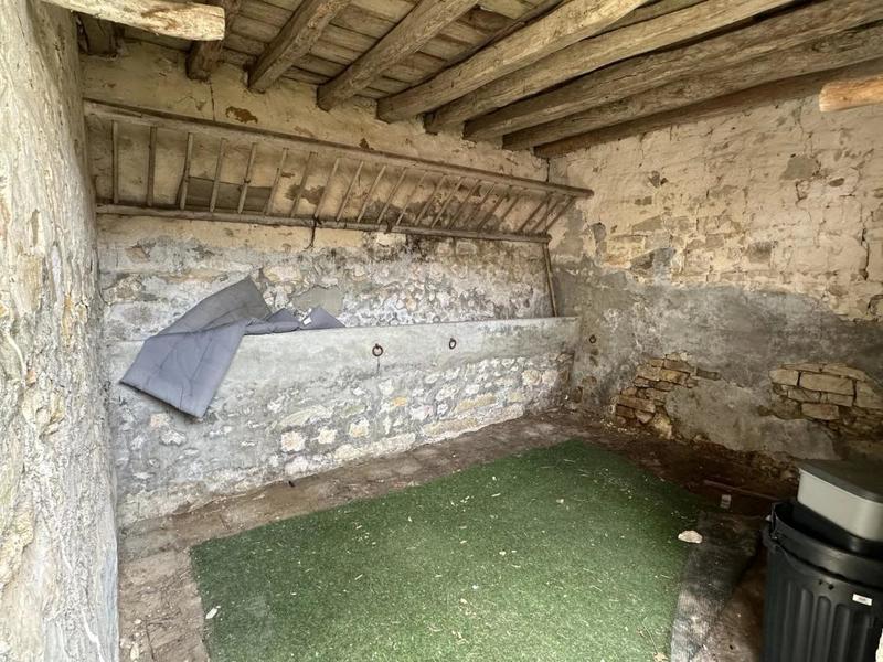 Propriété - 385 m² - 10 pièces