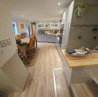 Maison de village - 90 m² - 3 pièces