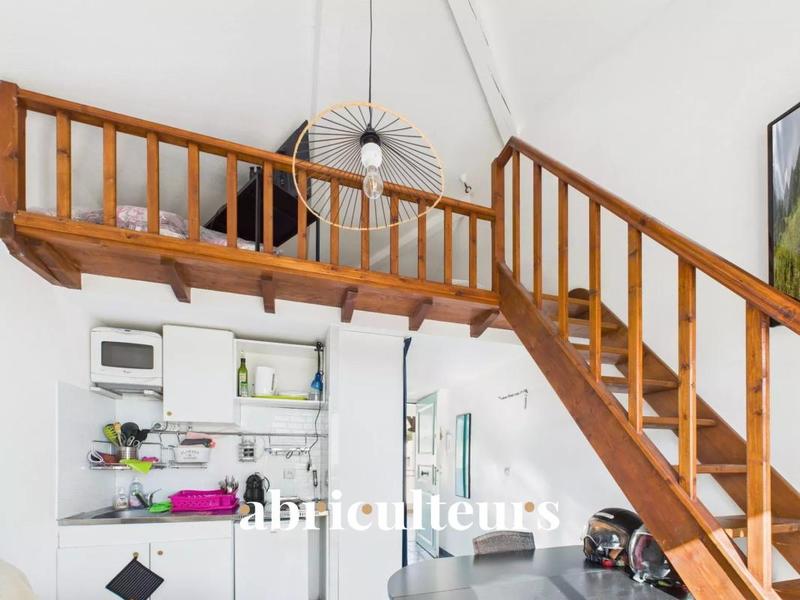 Studio - 14 m² - 1 pièce