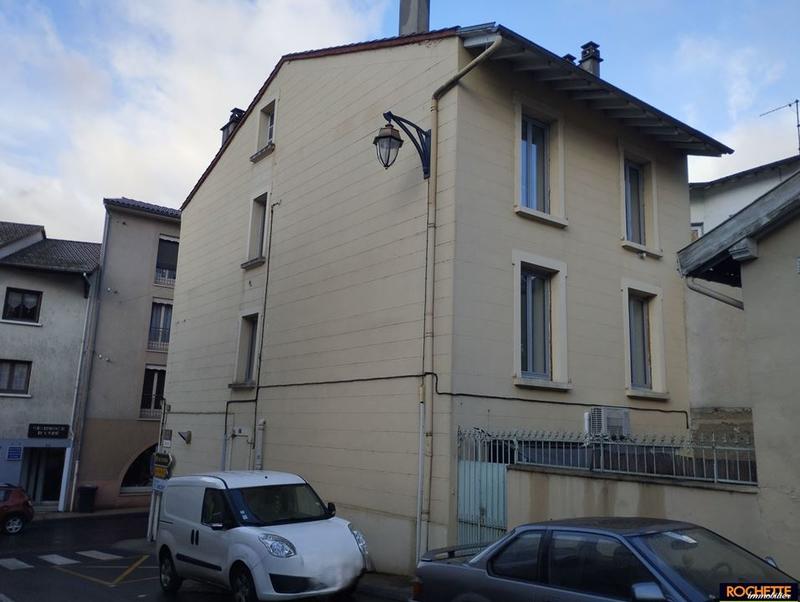 Immeuble - 210 m² - 3 pièces