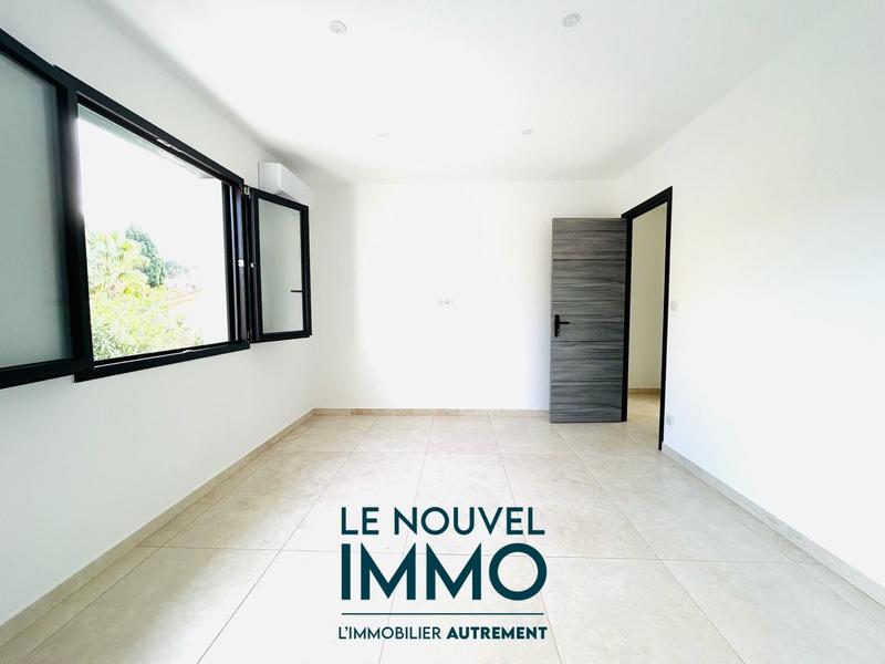 Maison - 97 m² - 4 pièces
