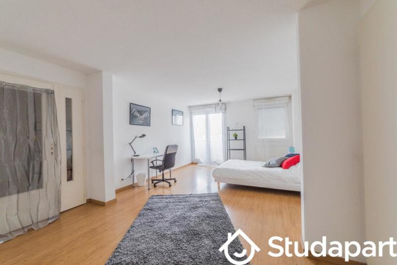 Chambre - 17 m² - 1 pièce