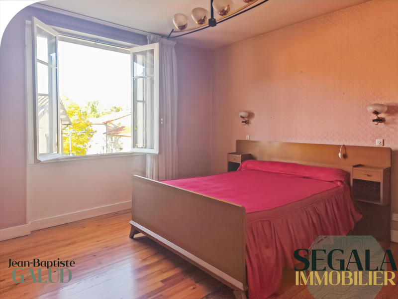 Maison - 136 m² - 6 pièces