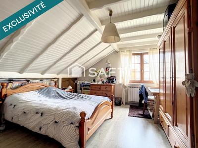 Maison - 105 m² - 5 pièces